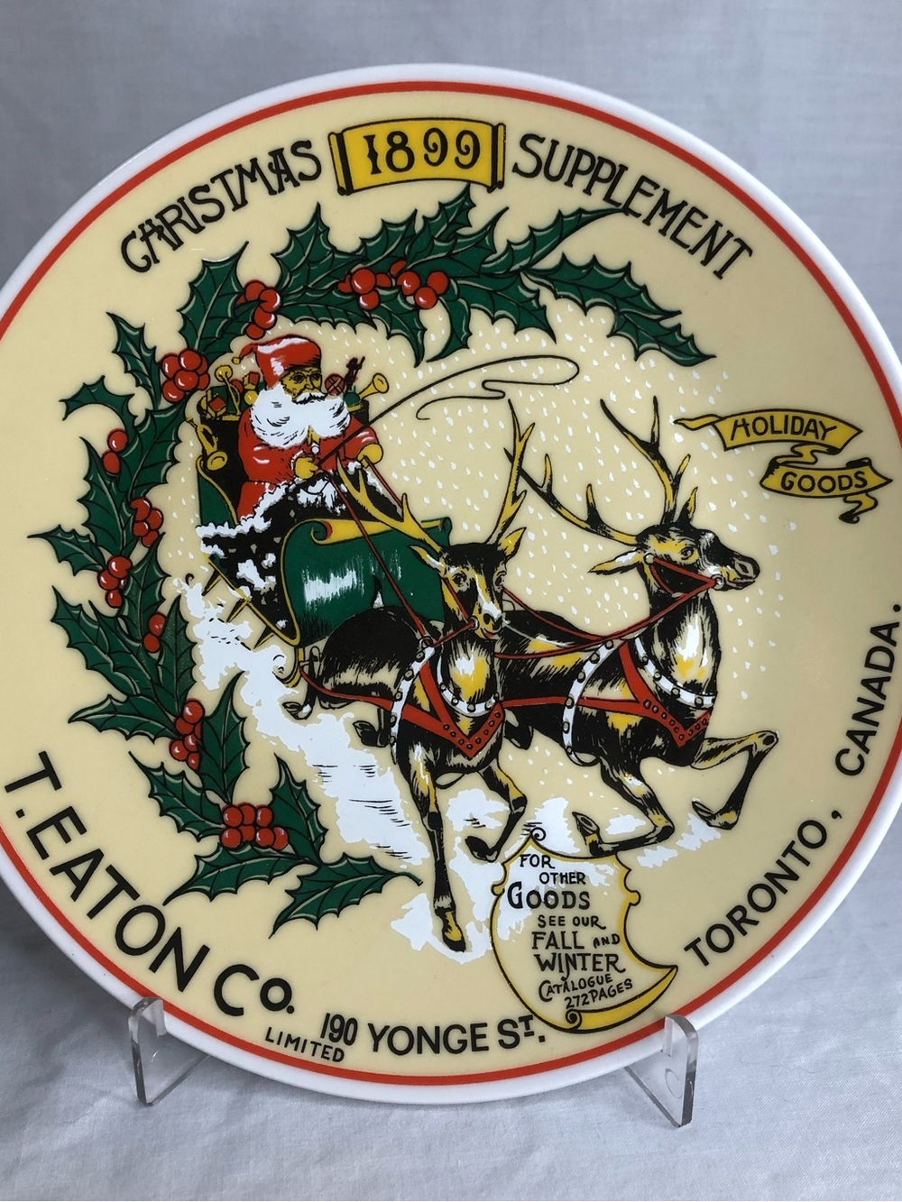 Vintage 1981 Santa's Flight 1899 T Eaton Company Ltd Christmas Collectors Plate